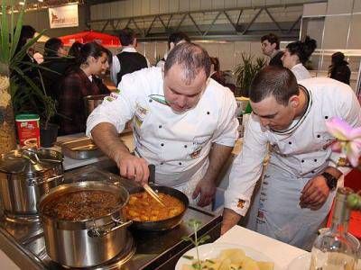 Аромакулинари се развихрят в Пловдивския панаир