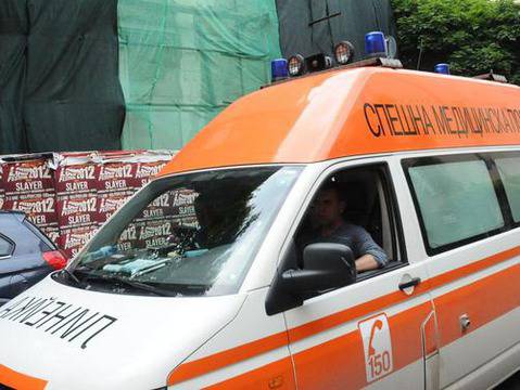 Искат райониране на спешната помощ