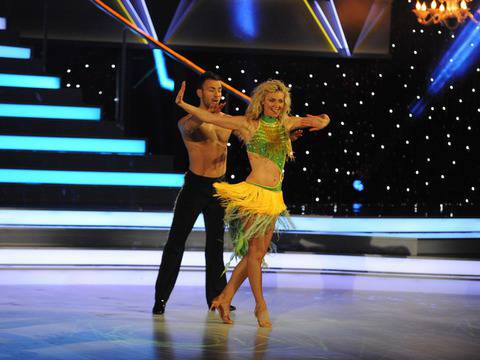 Dancing Stars 2013: Стелла Ангелова и Глория на върха във временното класиране тази седмица