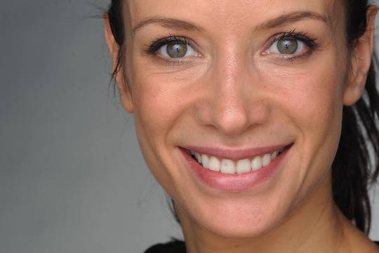 Яна Маринова – Яна Маринова в две роли тази пролет