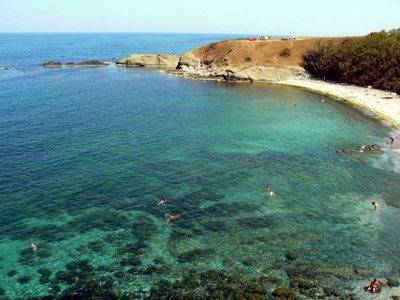 Девствен бряг край Варвара се продава като строителна площадка