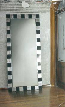 6749-5 – Огледало (сребърният цвят може да бъде заменен със златен)