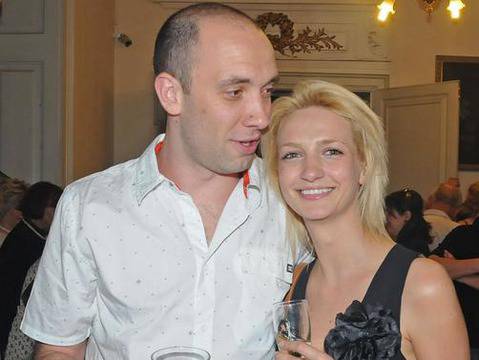 Захари Бахаров стана баща на дъщеричка