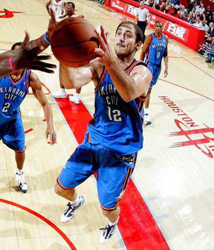 Канят баскетболист във филм