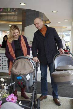 Захари Бахаров с малък „Икар“ – роди му се дъщеричка Кая