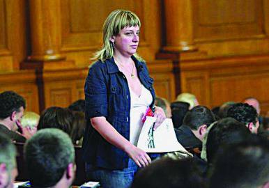 Петя и Фикрет подредили листата на ДПС