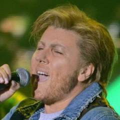 Албена Михова неотразима в ролята на Браян Адамс