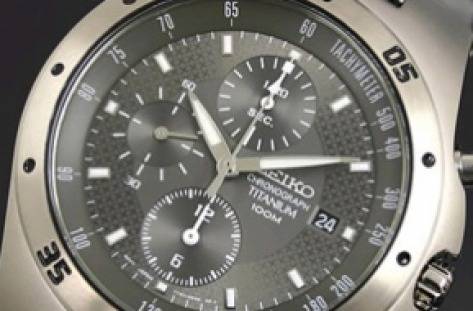 Местим стрелките на часовника с час напред