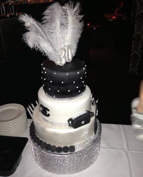 Алисия показа тортата от Ники Михайлов