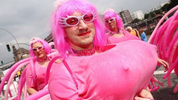 800 турци сменят пола си годишно