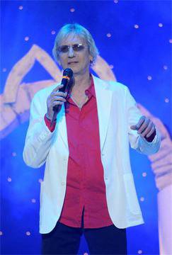 Михаил Йончев с гадже през уикенда в Белград