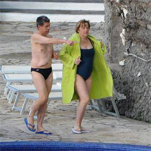 Меркел се снима за кипърския „Плейбой“ 4 8424