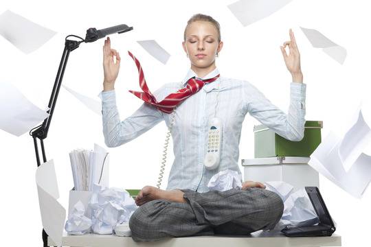 Здрави и усмихнати в офиса