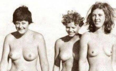 Шок! Ангела Меркел лъсна чисто гола в нета (снимка 18+)