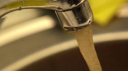 Водата в Бяла е негодна за пиене