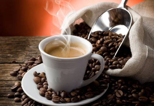 Спечели еспресо машина DeLonghi от томболата на Tchibo и Карфур