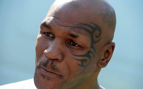 Тайсън ще си маха прословутата татуировка