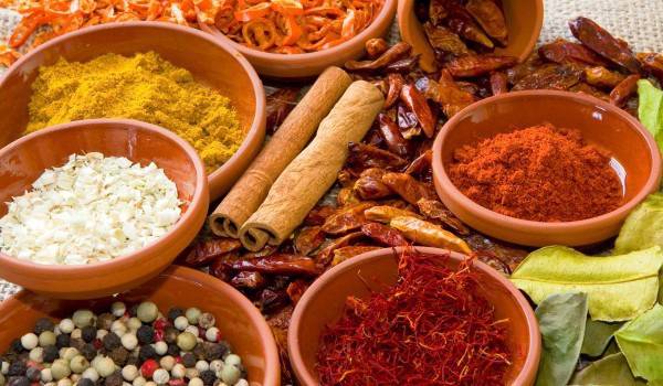 Как да съчетаем подправките и продуктите