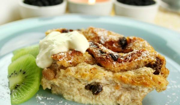 Сладкиш от стар хляб