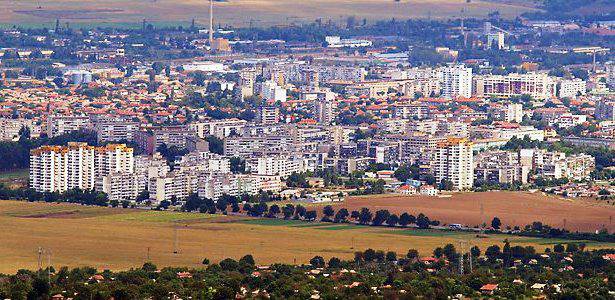 Добра идея ли е инвестицията в недвижим имот?