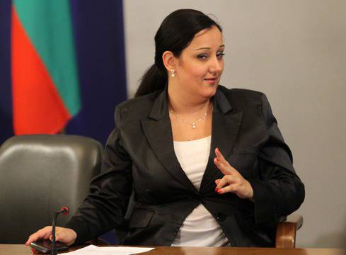 Лиляна Павлова: Не съм влюбена в Борисов