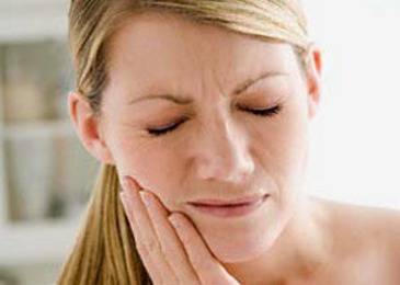 Излекувайте зъбобола с бабини рецепти