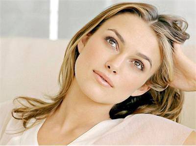 Кийра Найтли се разплакала при първата си среща с папараци