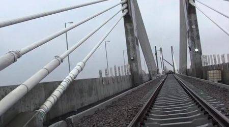 Дунав мост 2 вече е проходим и за влакове