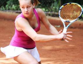 Караманолева се класира за първия си полуфинал в турнир на ITF