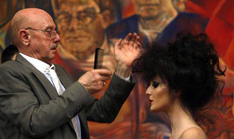 Представят модните тенденции за сезон пролет-лято 2013