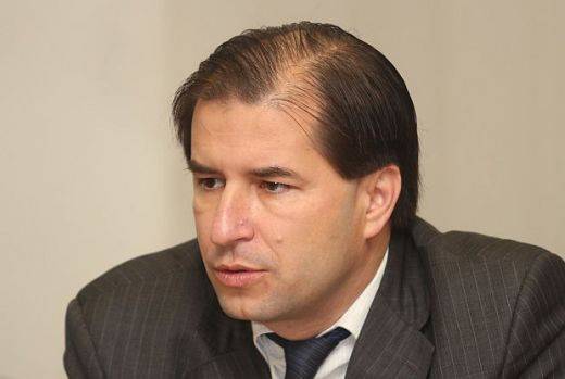 Университетски преподаватели атакуват парламента