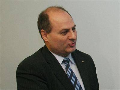 Шефът на Комисията по досиетата: Станишев не е „Московеца“