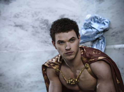 Келън Лъц от The Twilight Saga снима филм за Херкулес в България