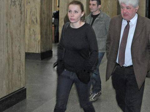 Майката на Лара Банева призовава похитителите: Свържете се с мен!