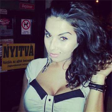 Интерпол дири 26-годишна красавица от Русе