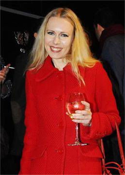 На 10 април рожден ден имат