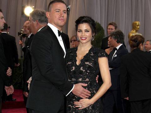 Бременната Джена Дюан-Тейтъм почти гола за Glamour (Снимки)