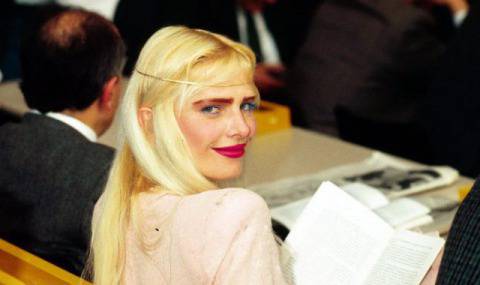 Чичолина се връща в политиката