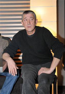 Ивайло Христов заминава с класа си от НАТФИЗ на фестивал в Чехия