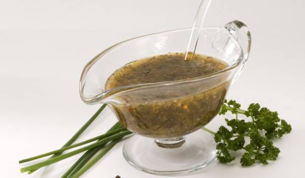 Как се прави дресинг за салата