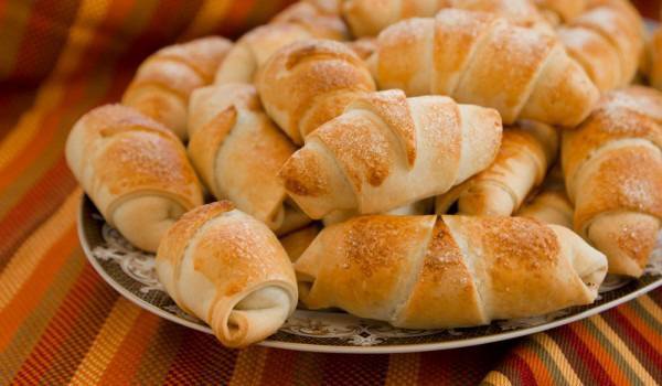 Пет рецепти за домашни кифлички