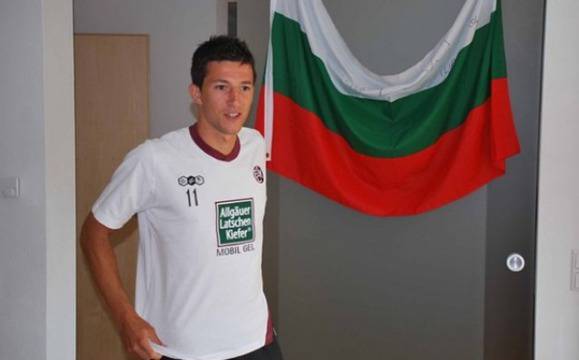 Мицански не игра при равенство на Инглощад срещу лидера Херта