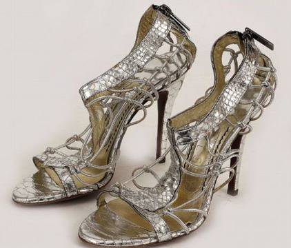 Продават се обувки на Кари Брадшоу видяна 5127 коментари 0