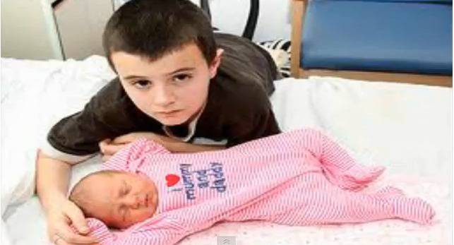 Това на снимката са баща и дъщеря