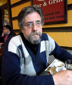 Скулпторът Иван Продев: Луканов бе хвърлен на вълците, семейството му живее в мизерия