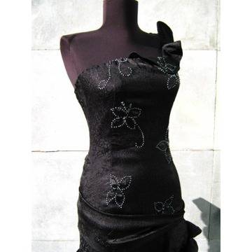 Черна официална рокля с бели мъниста