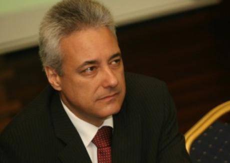 Проверяват министрите от служебния кабинет за конфликт на интереси