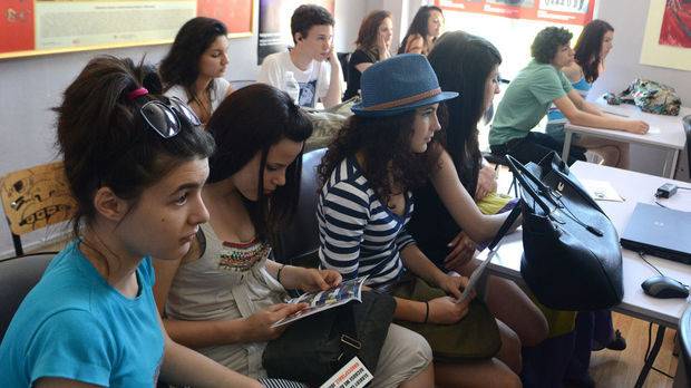 Справочник на частните училища с прием след 7 клас