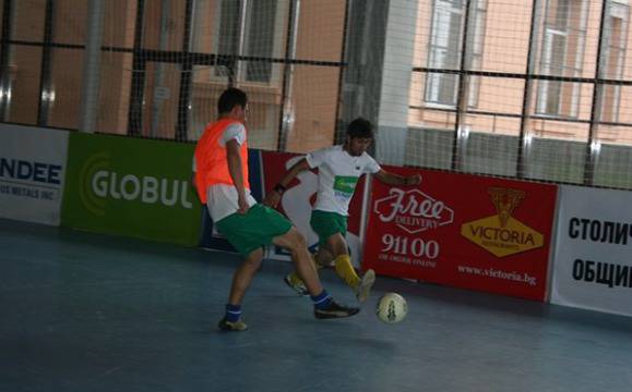 Треньор на ФК Евроколеж ще води националите в Познан