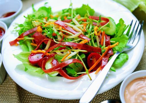 Как да се храним здравословно в офиса